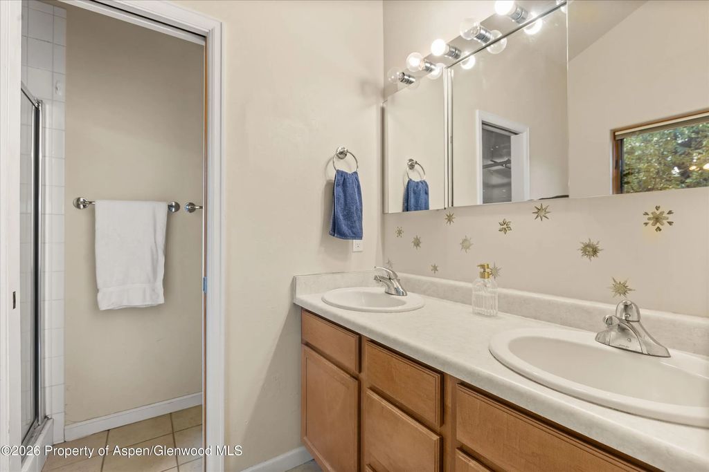 7 of 11 - 265 Southside Drive, Basalt, CO