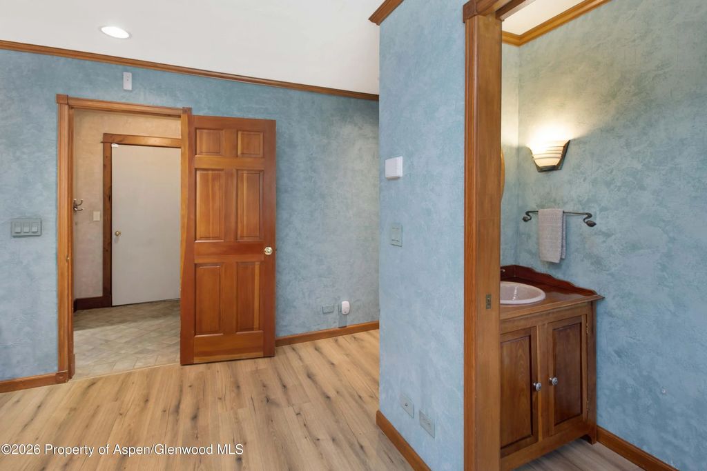 18 of 41 - 1082 County Road 129, Glenwood Springs, CO