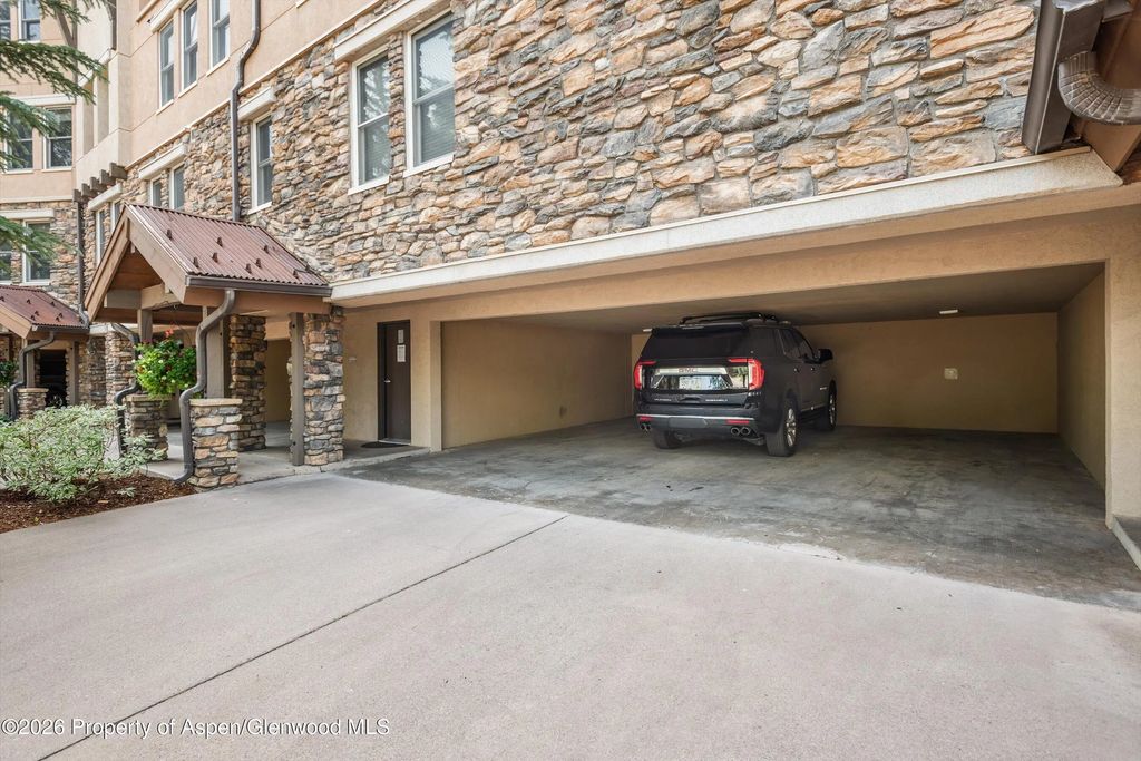 13 of 23 - 425 Wood Road 6, Snowmass Village, CO