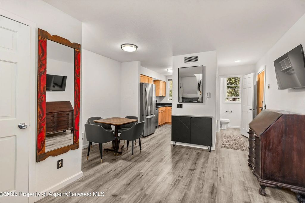 4 of 23 - 425 Wood Road 6, Snowmass Village, CO