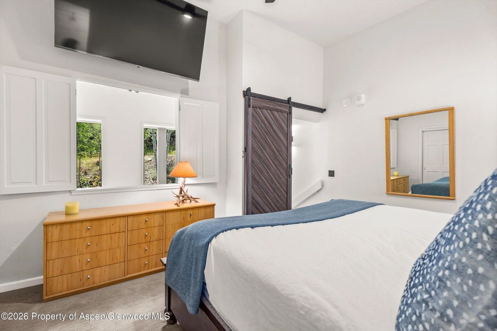 8 of 23 - 425 Wood Road 6, Snowmass Village, CO