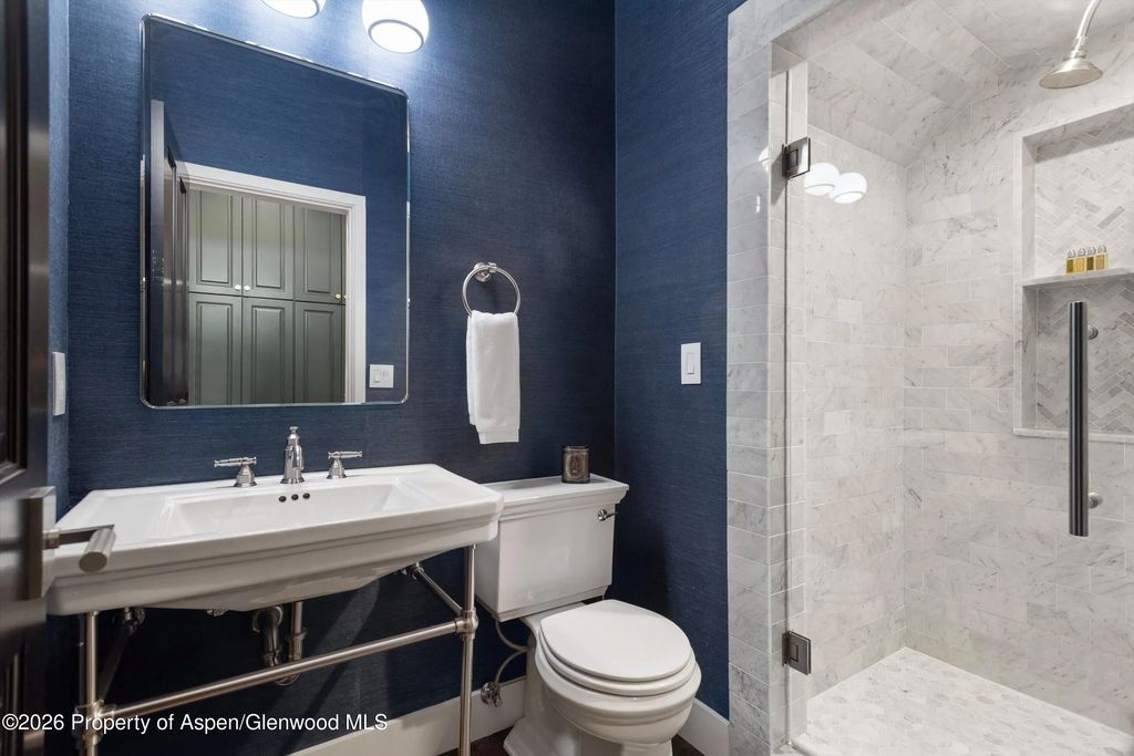 29 of 47 - 405 Meadow Court, Basalt, CO