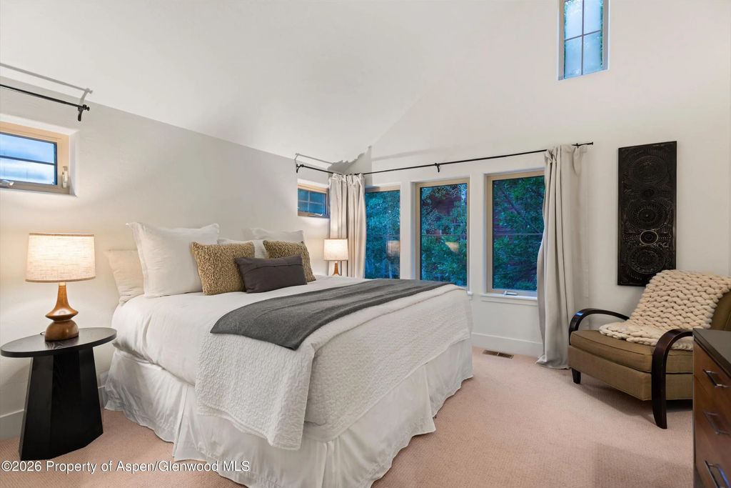 37 of 47 - 405 Meadow Court, Basalt, CO