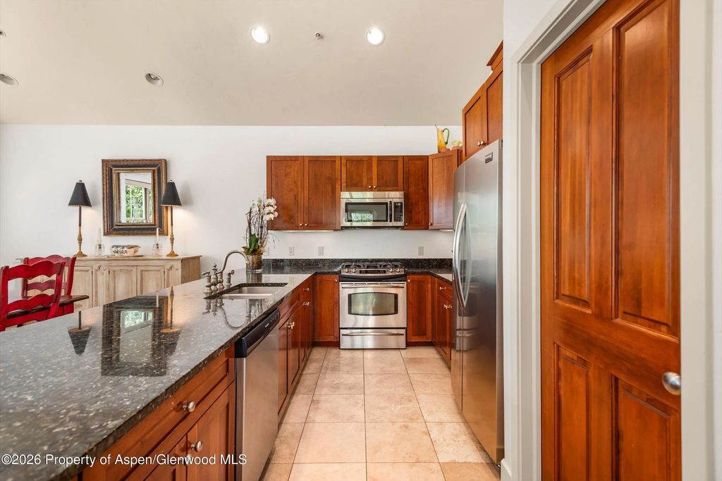 10 of 34 - 440 Jody Road, Basalt, CO