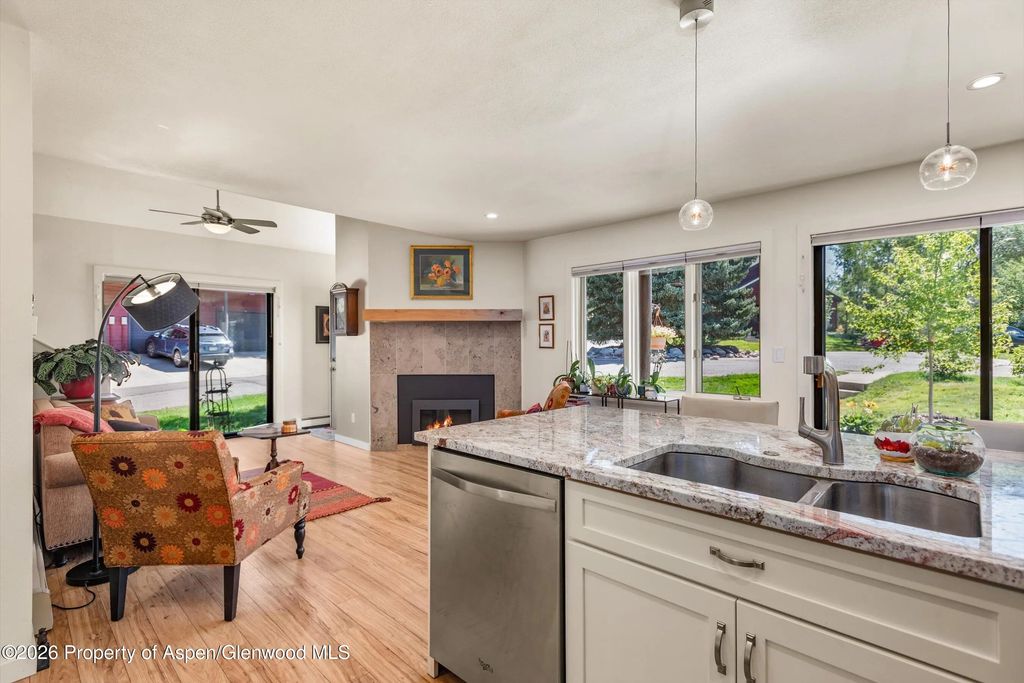 27 of 34 - 82 Silverado Drive, Basalt, CO