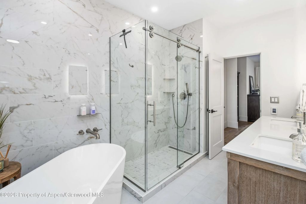 23 of 46 - 95 Golden Bear Drive, Carbondale, CO