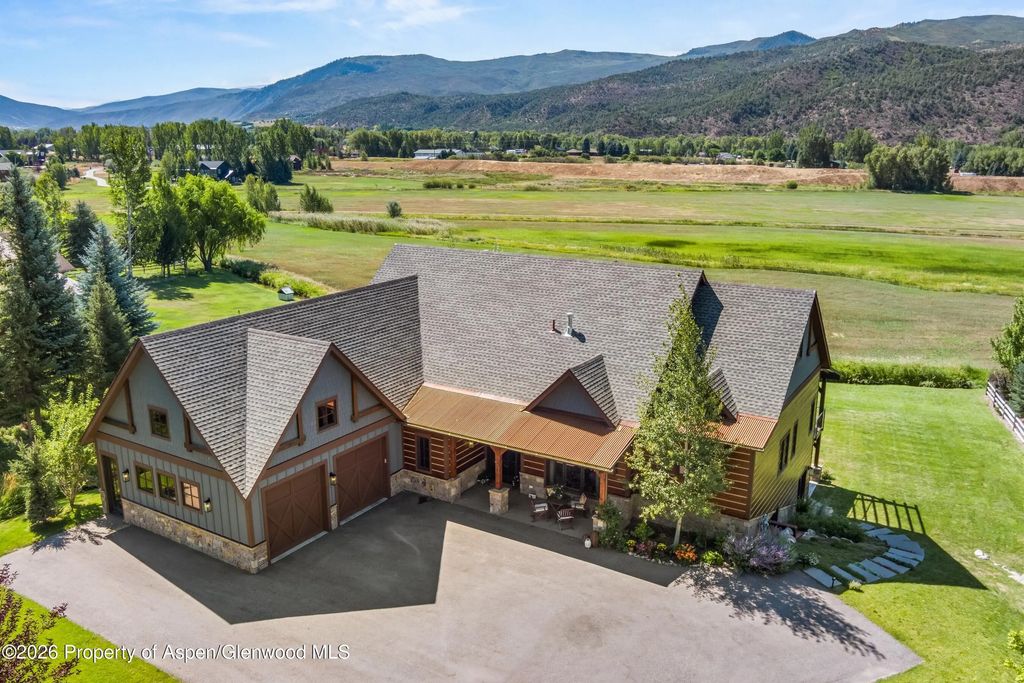 401 Larkspur Drive, Carbondale
