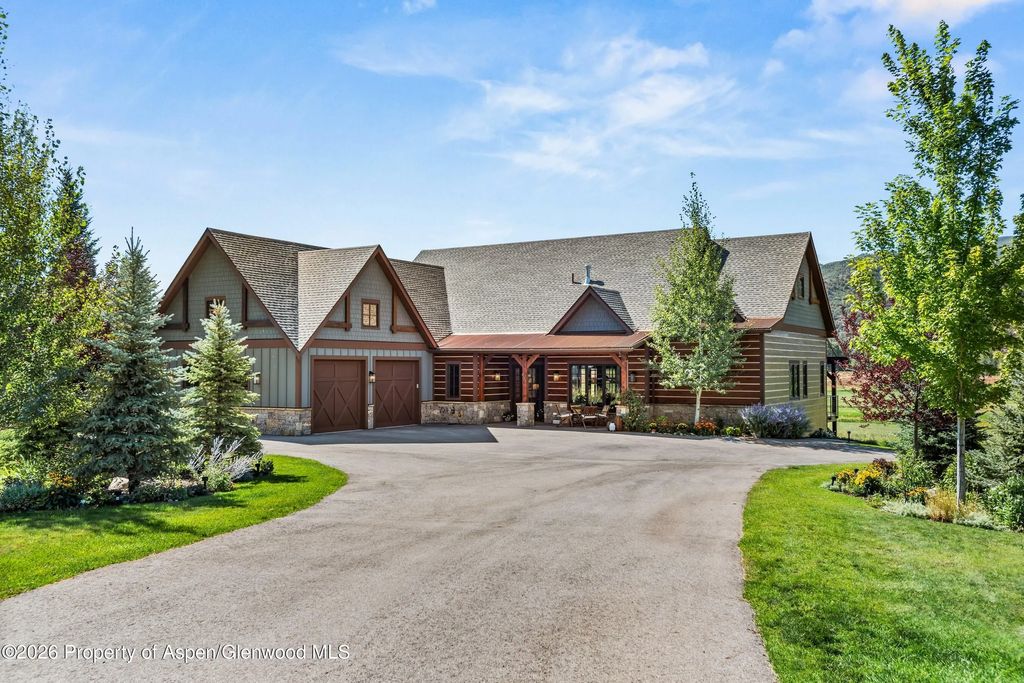 401 Larkspur Drive, Carbondale