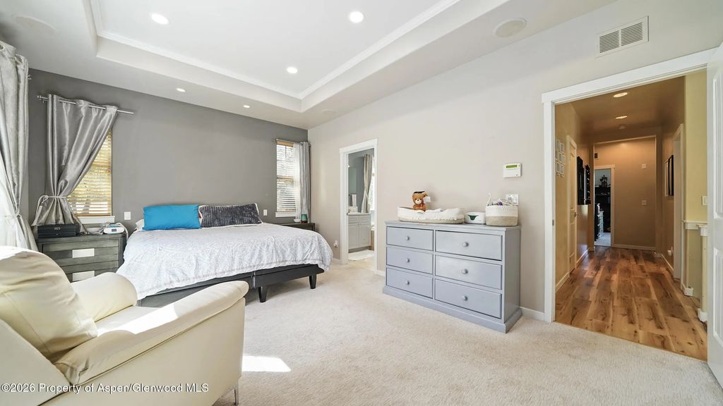 17 of 36 - 302 Silver Mountain Drive, Glenwood Springs, CO