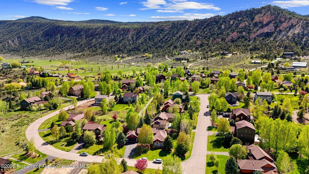 35 of 36 - 302 Silver Mountain Drive, Glenwood Springs, CO