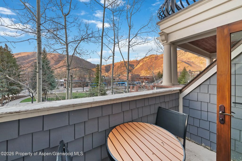 11 of 29 - 415 E Dean St, Unit 12, Week 28, Aspen, CO