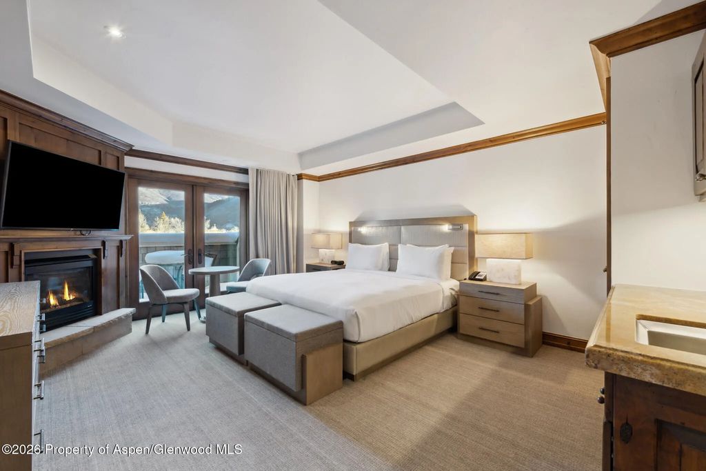 17 of 29 - 415 E Dean St, Unit 12, Week 28, Aspen, CO