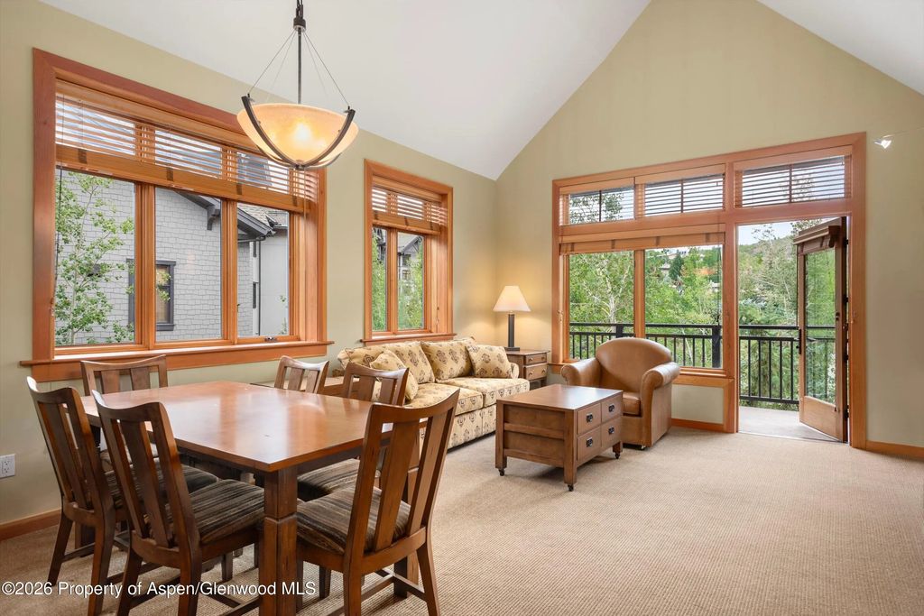 60 Carriage Way 3321, Snowmass Village