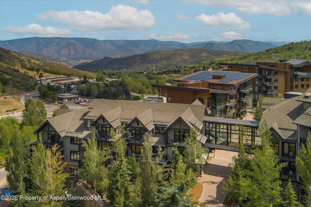 17 of 22 - 60 Carriage Way 3321, Snowmass Village, CO