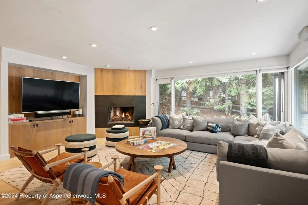 13 of 44 - 721 Meadowood Drive, Aspen, CO