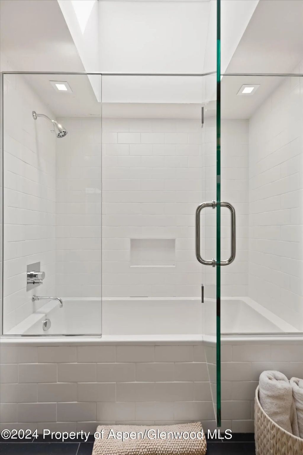 25 of 44 - 721 Meadowood Drive, Aspen, CO