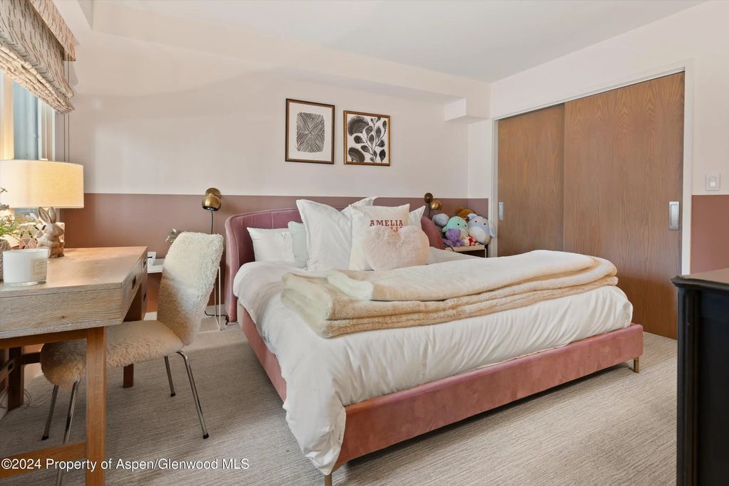 27 of 44 - 721 Meadowood Drive, Aspen, CO