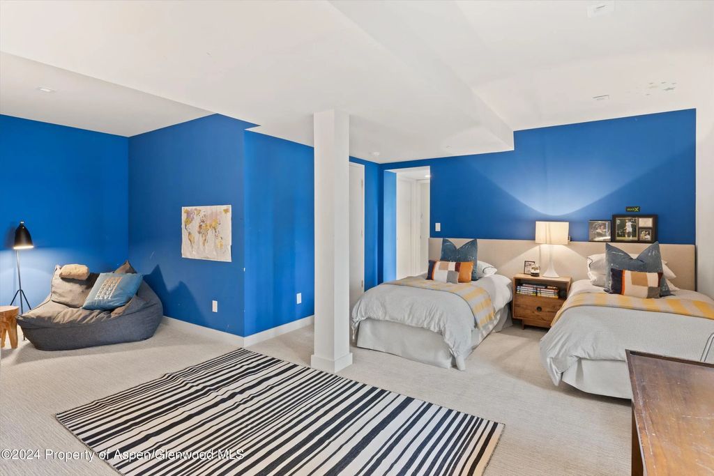 29 of 44 - 721 Meadowood Drive, Aspen, CO
