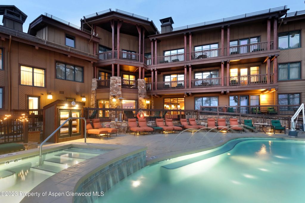 10 of 19 - 0075 Prospector Road Unit 8404-4, Aspen, CO