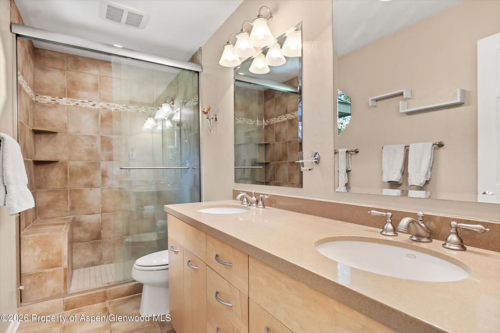12 of 22 - 382 Branding Way, Basalt, CO
