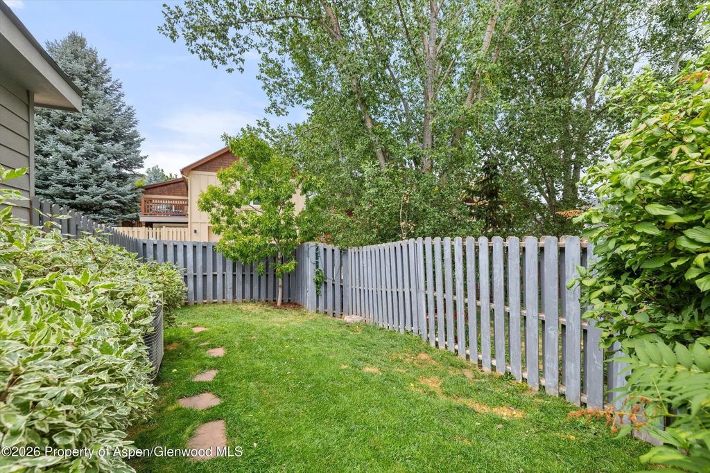 18 of 22 - 382 Branding Way, Basalt, CO