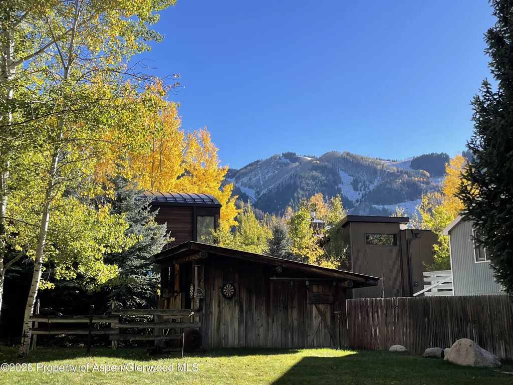 570 Spruce Street, Aspen