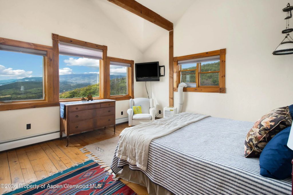 22 of 38 - 620 S Marsh Lane, Glenwood Springs, CO