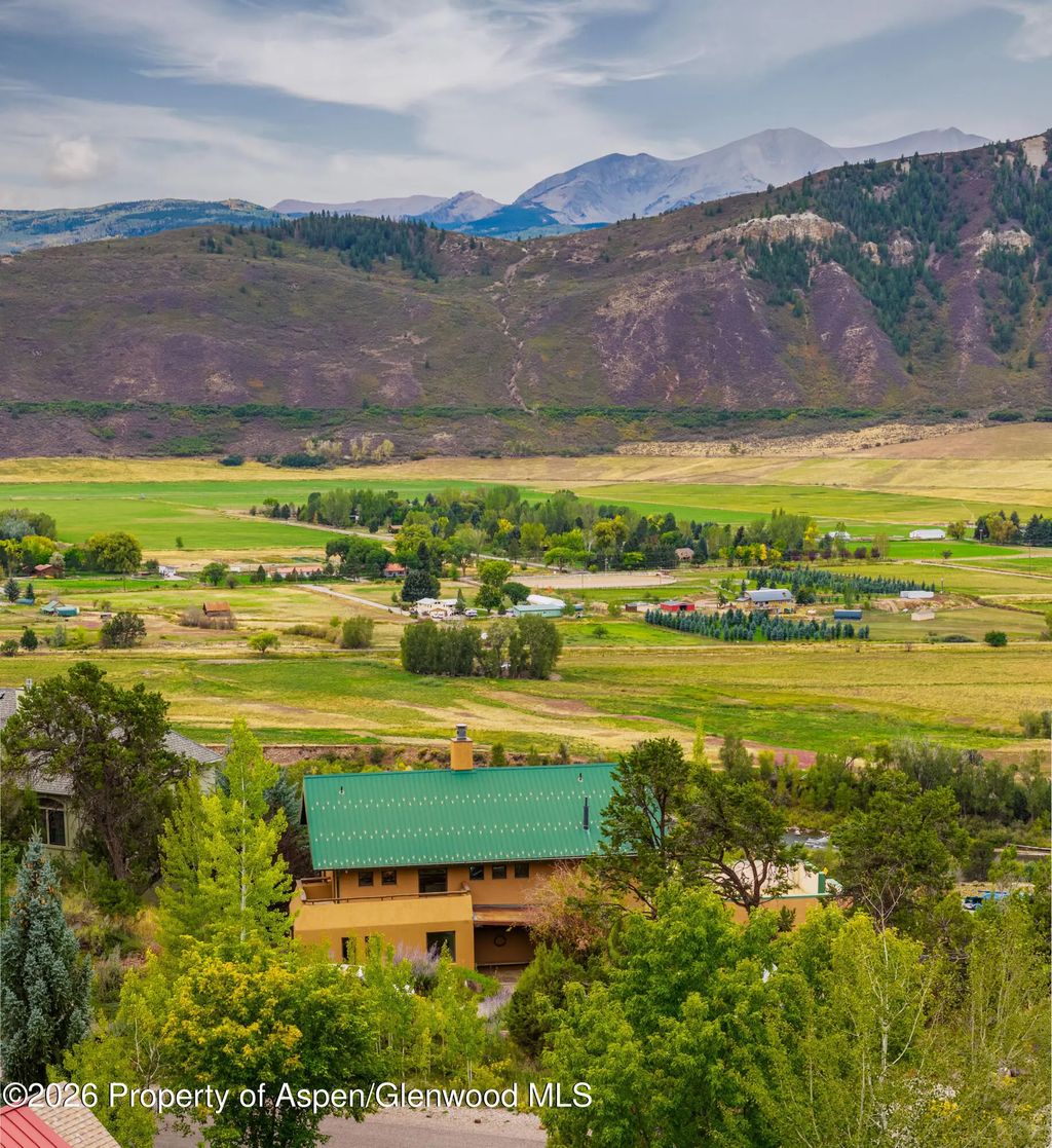 609 Hillcrest Drive, Basalt