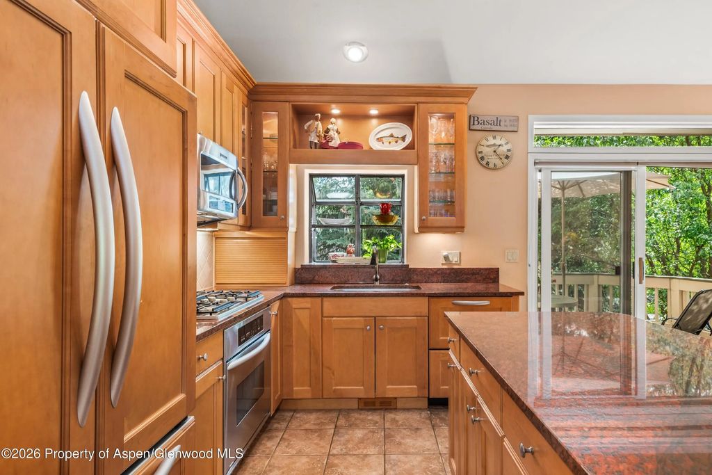 10 of 22 - 1504 Mockingbird Lane, Basalt, CO