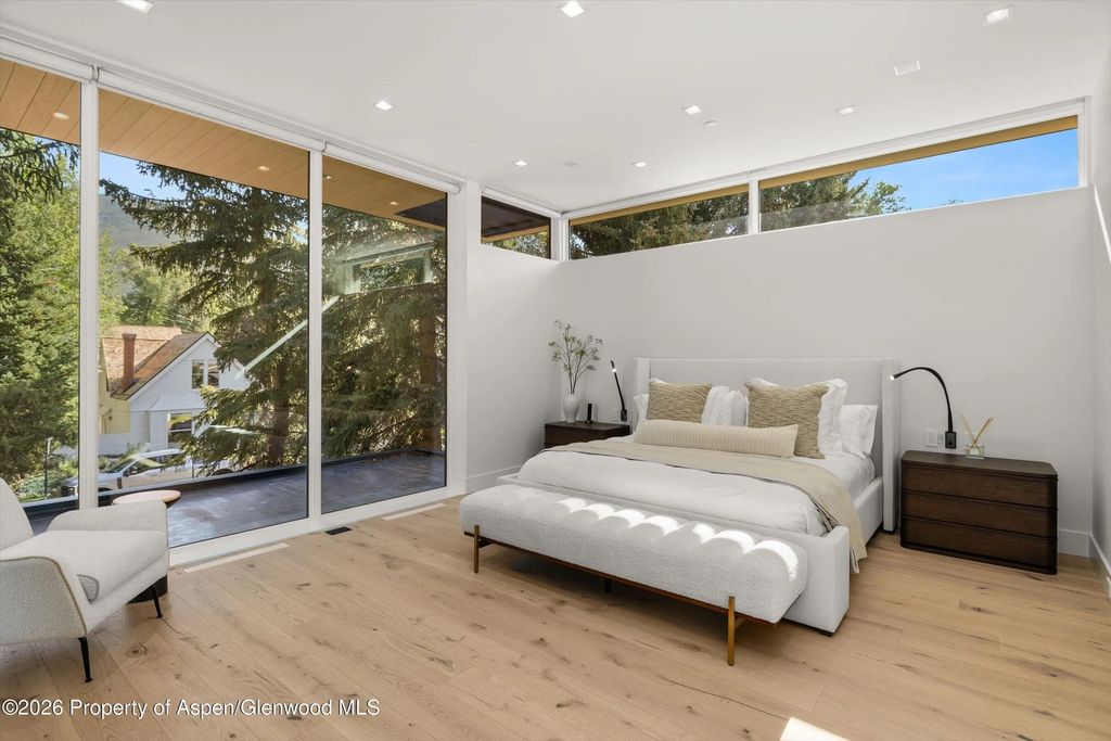 15 of 41 - 219 W Bleeker Street, Aspen, CO