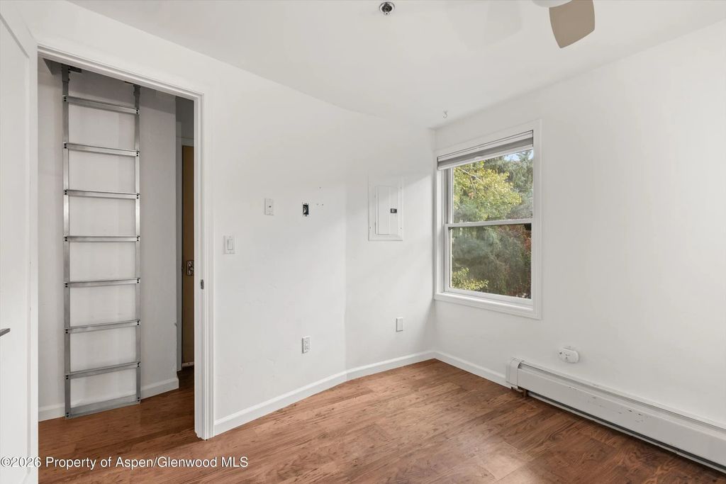 11 of 31 - 414 Pacific Avenue G, Aspen, CO