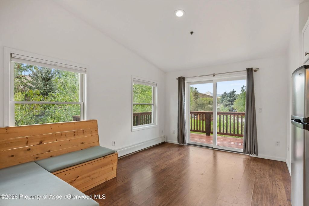 4 of 31 - 414 Pacific Avenue G, Aspen, CO