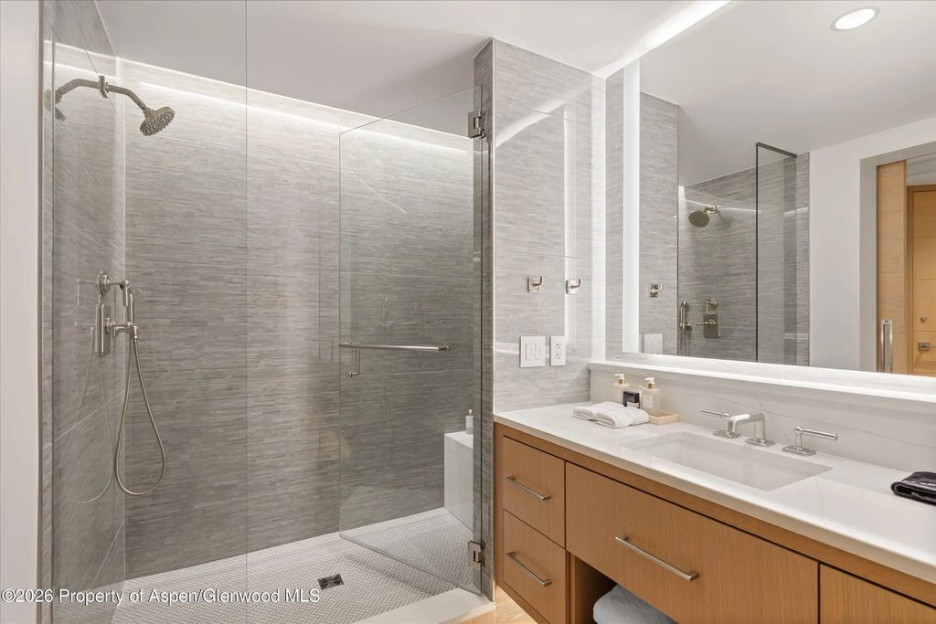 20 of 23 - 130 Wood Road 553+555, Snowmass Village, CO