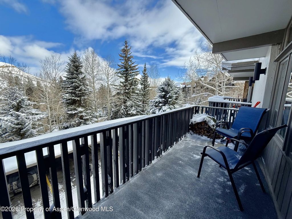 10 of 16 - 150 Carriage Way 33, Snowmass Village, CO