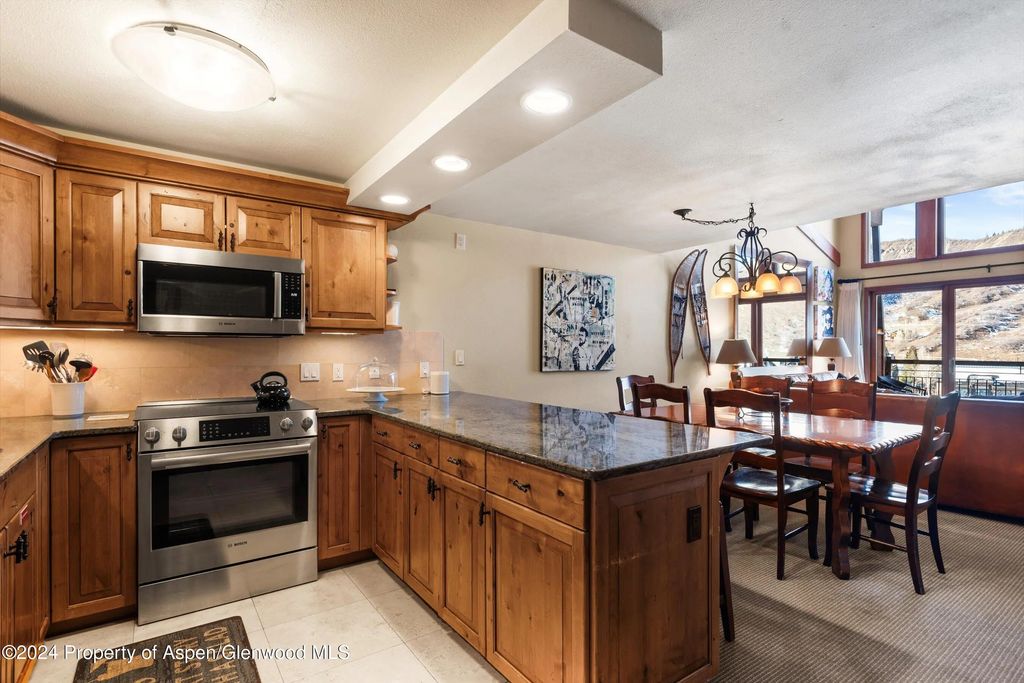 6 of 30 - 400 Wood Road 1207, Snowmass Village, CO