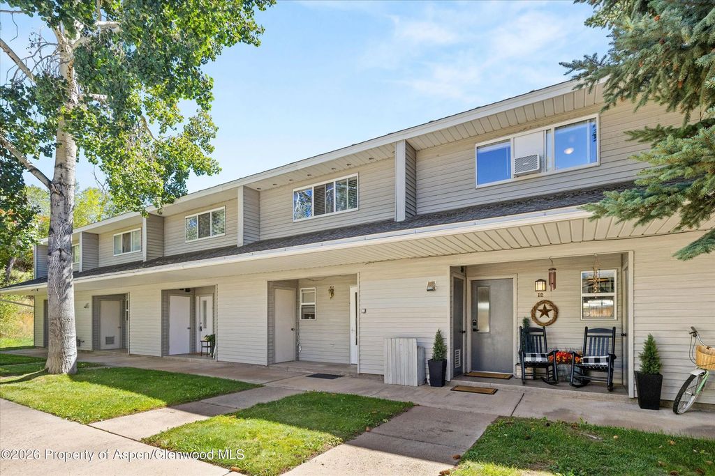 14 of 16 - 405 Park Avenue B2, Basalt, CO
