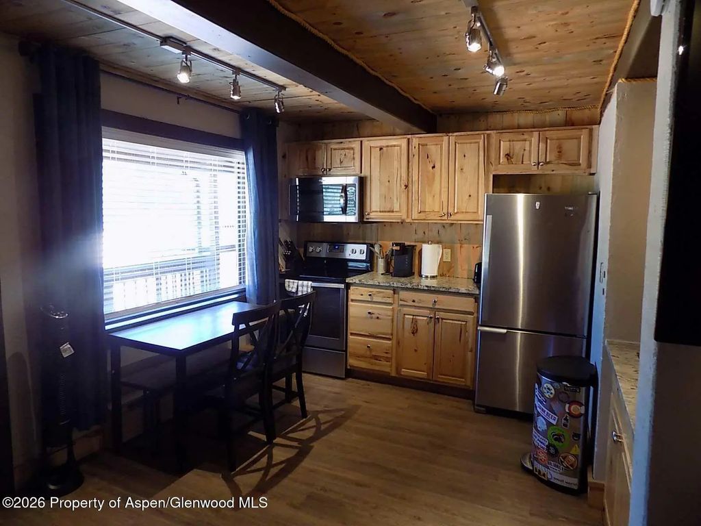 8 of 16 - 11101 County Road 117  8-c, Glenwood Springs, CO