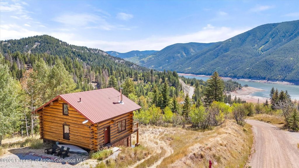 1301 Mclaughlin Lane, Basalt