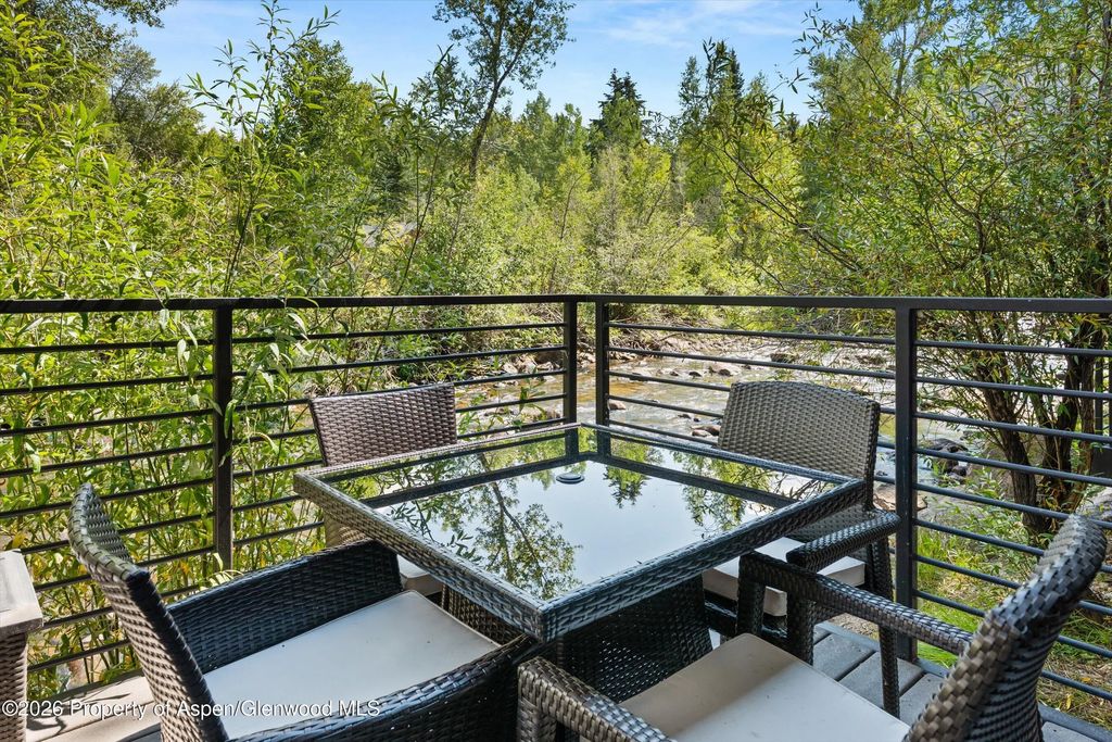 18 of 42 - 1039 E Cooper Avenue 19a & 21a, Aspen, CO