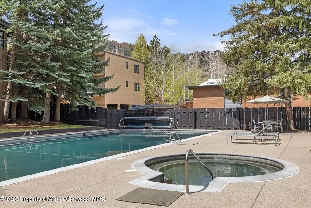 39 of 42 - 1039 E Cooper Avenue 19a & 21a, Aspen, CO