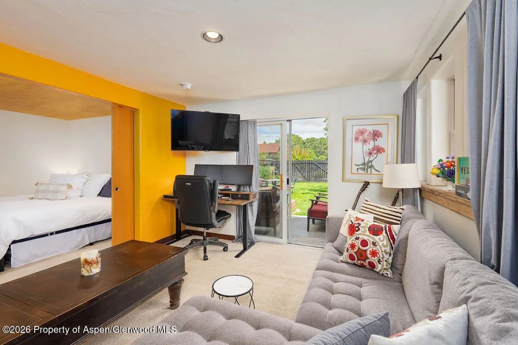 8 of 21 - 680 Lincoln Avenue, Carbondale, CO