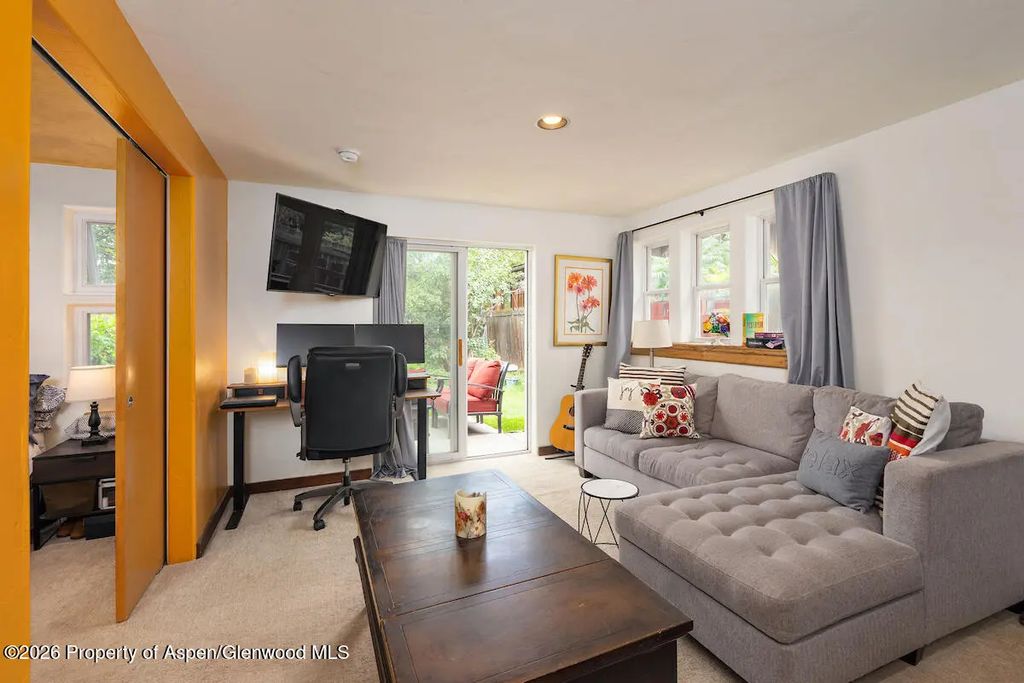 9 of 21 - 680 Lincoln Avenue, Carbondale, CO