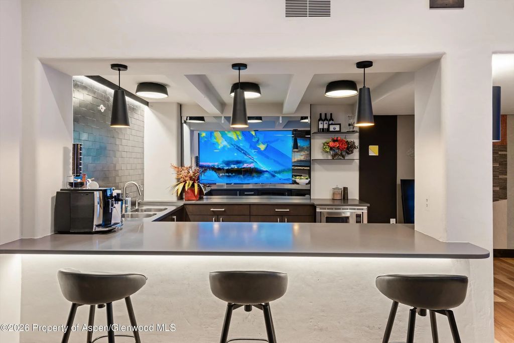 13 of 32 - 601 Rio Grande Place 100, Aspen, CO