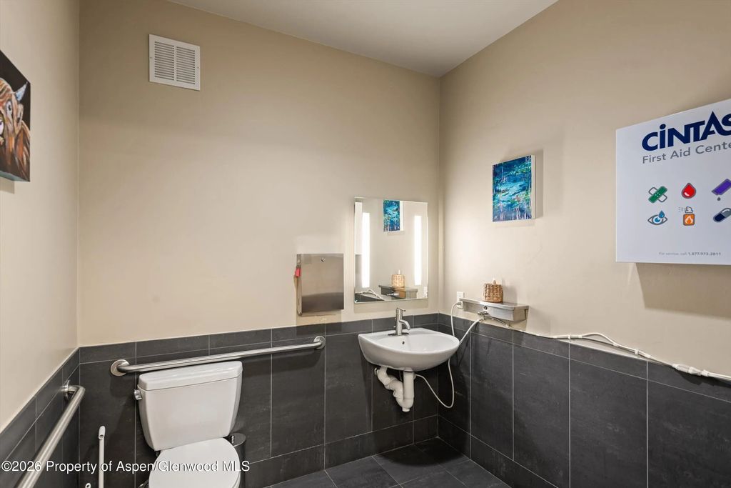 28 of 32 - 601 Rio Grande Place 100, Aspen, CO