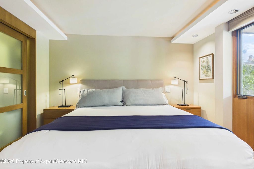 6 of 20 - 400 W Hopkins Avenue 6/7, Aspen, CO