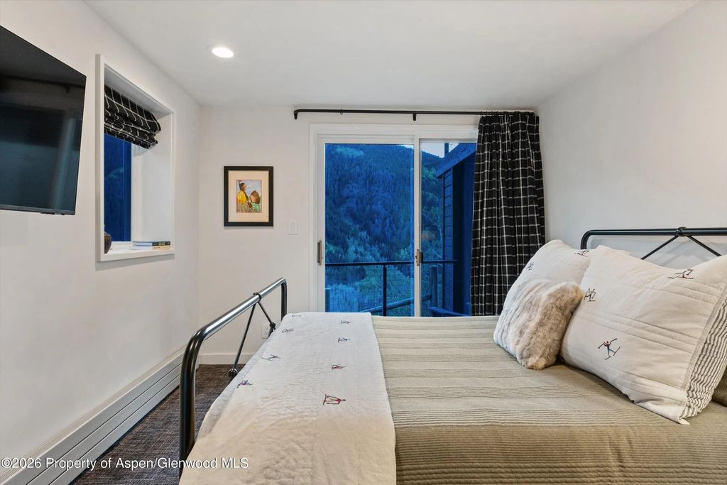 36 of 55 - 941 Little Annie Road, Aspen, CO