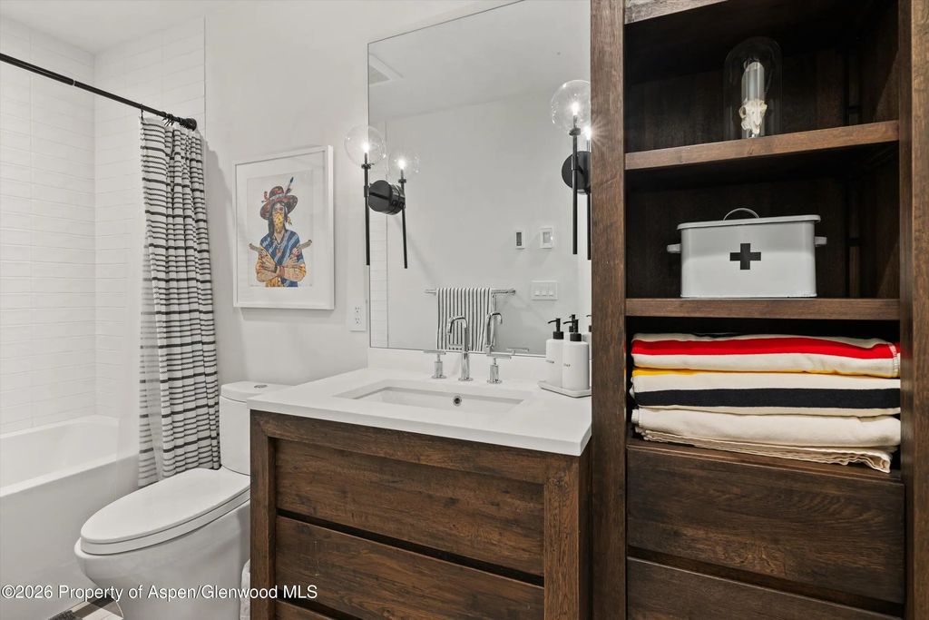 38 of 55 - 941 Little Annie Road, Aspen, CO