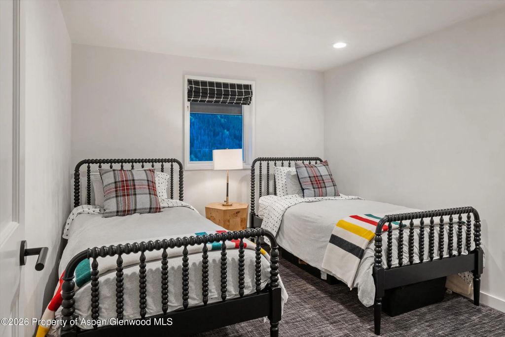 39 of 55 - 941 Little Annie Road, Aspen, CO