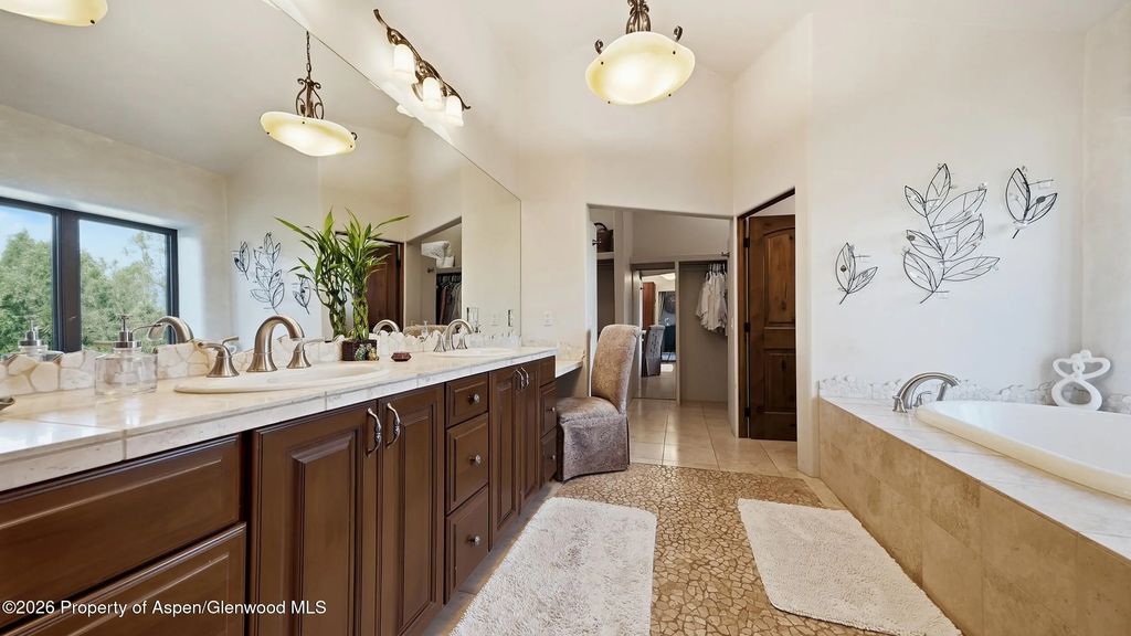 27 of 64 - 420 Mjn Road, Carbondale, CO