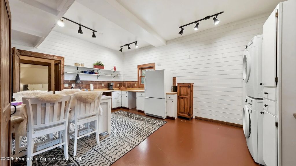 54 of 64 - 420 Mjn Road, Carbondale, CO